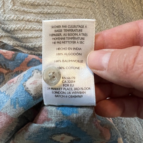 Urban Outfitters Men’s short sleeve Aztec-inspired button down shirt - Large - Picture 11 of 11